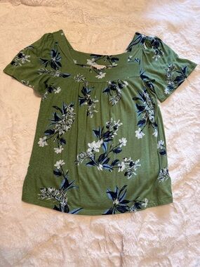 Lucky Brand Green Floral Square-Neck Women’s Top